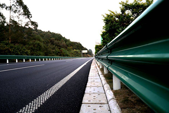 朔州高速公路护栏的常用类型